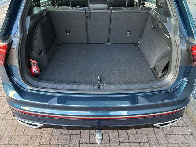 Foto 6 van Volkswagen Tiguan 1.4 TSi eHybrid R-Line Business+ SCHUIFDAK/CAMERA/DODEHOEK/ADAPT.CRUISE/TREKHAAK