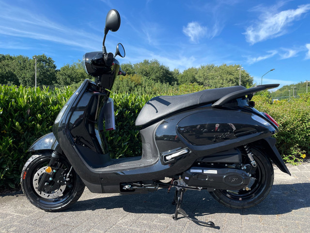Foto 10 van Sym Fiddle 4 45 km Scooter Euro5+ NIEUW BETAAL met in3