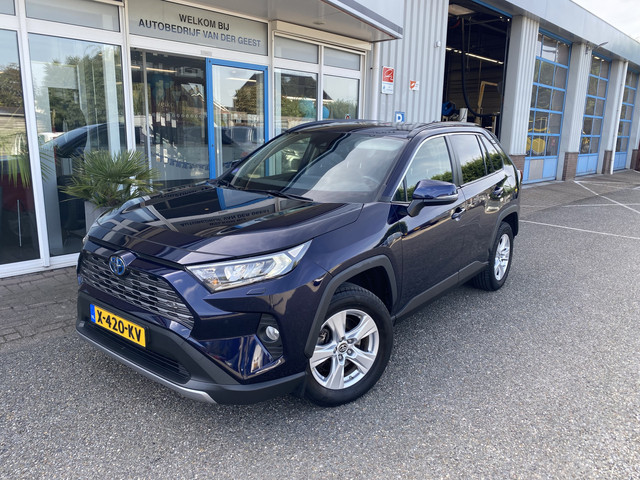 Foto 2 van Toyota RAV4 2.5 Hybrid AWD Business (bj 2021, automaat)