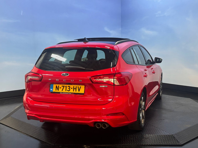 Foto 9 van Ford Focus Wagon 1.0 EcoBoost Hybrid ST Line Business Navi | Clima | Pano | Camera