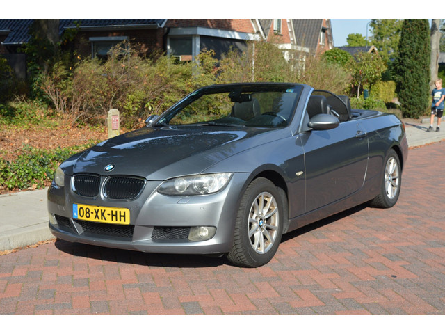 BMW 3-serie Cabrio 320i High Exe Org NL/NAP/ketting-vervangen