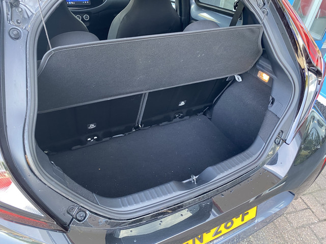 Foto 4 van Toyota Aygo X 1.0 VVT-i MT Team D Bi Tone Apple Carplay Android Auto