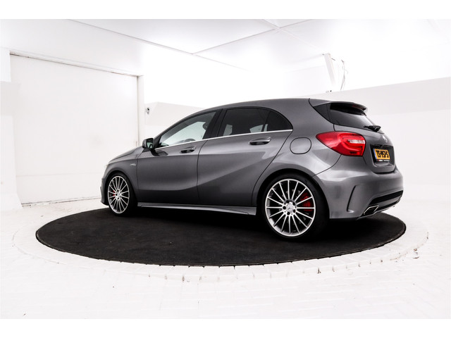 Foto 9 van Mercedes-Benz A-Klasse AMG 45 4MATIC - Camera, Harman/Kardon, Navigatie,