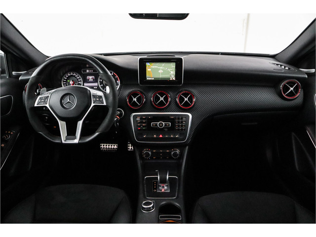Foto 7 van Mercedes-Benz A-Klasse AMG 45 4MATIC - Camera, Harman/Kardon, Navigatie,