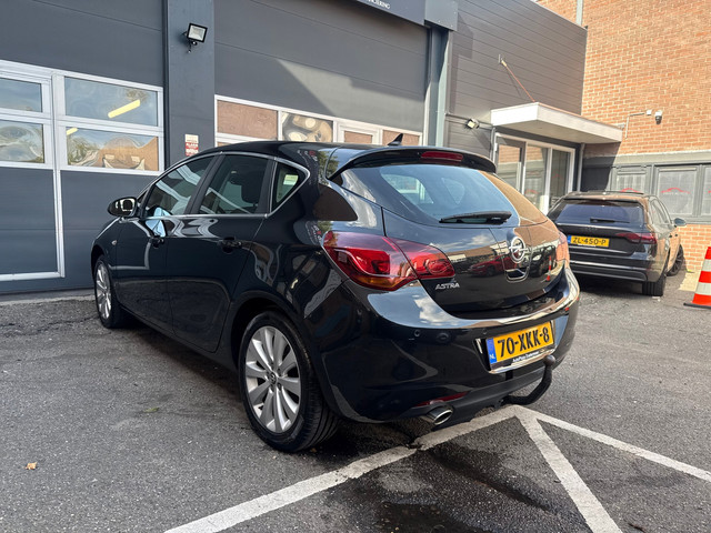 Foto 6 van Opel Astra 1.4 Turbo GT