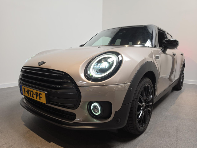 MINI Clubman 1.5 Cooper MINI Yours - Apple Carplay/Android Auto - Stoelverwarming - Sfeerverlichting