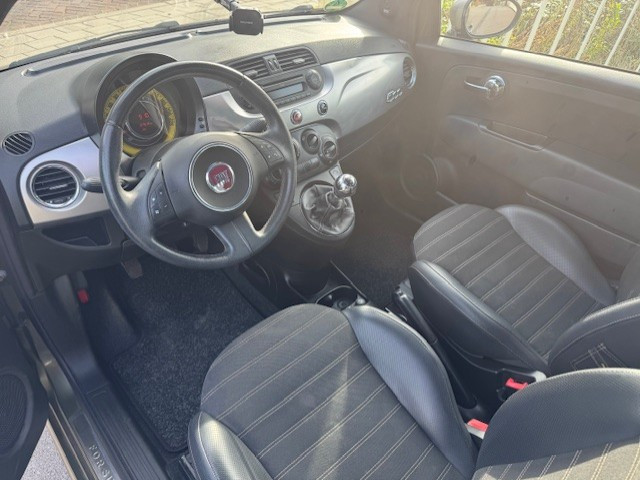 Foto 3 van Fiat 500 1.2 Lounge Diesel Edition (bj 2010)