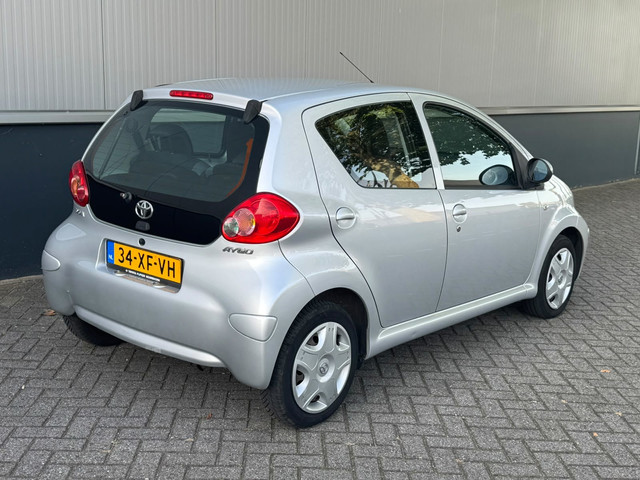 Foto 2 van Toyota Aygo 1.0-12V + Elektrische Ramen Carplay Nieuwe apk NAP