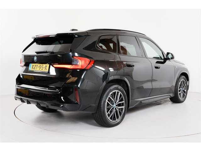 Foto 5 van BMW X1 xDrive30e M-sport | Pano | 360° Camera | Remote 3D View | HUD | SOH 91,02% |