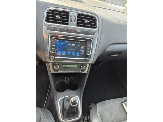 Foto 9 van Volkswagen Polo 1.4-16V Highline