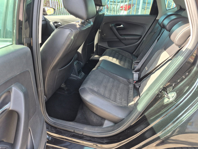 Foto 7 van Volkswagen Polo 1.4-16V Highline