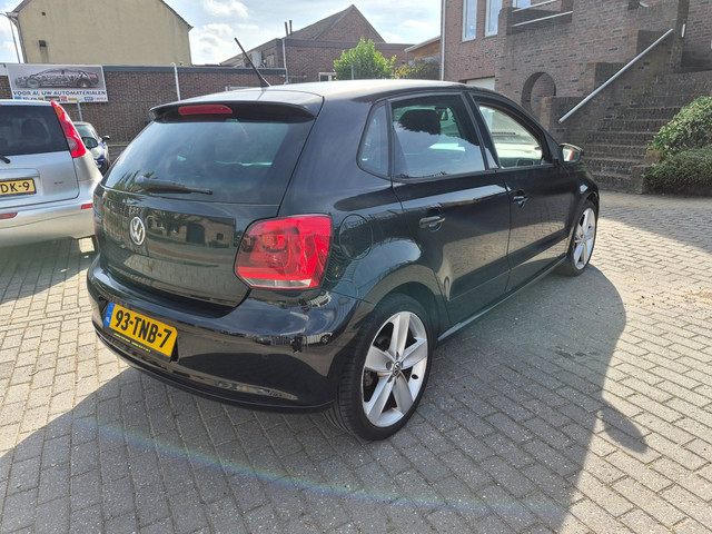 Foto 5 van Volkswagen Polo 1.4-16V Highline