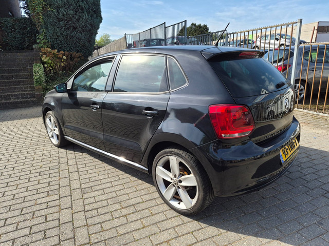 Foto 3 van Volkswagen Polo 1.4-16V Highline