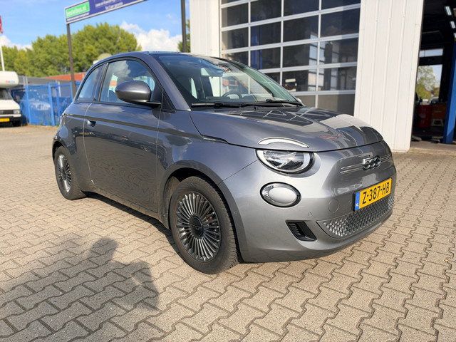 Foto 8 van Fiat 500 Icon 42 kWh SCHUIF KANTELDAK, PDC V+A (RIJKLAAR V+A)