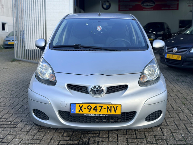 Foto 7 van Toyota Aygo 1.0-12V Comfort Bj:2011 Airco El ramen NAP