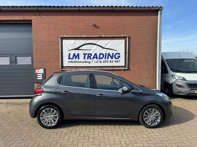 Foto 5 van Peugeot 208 1.2 PureTech Blue Lease Premium NAVI CLIMA CAMERA LMV PDC CRUISE 2 SLEUTELS + BOEKJES! N
