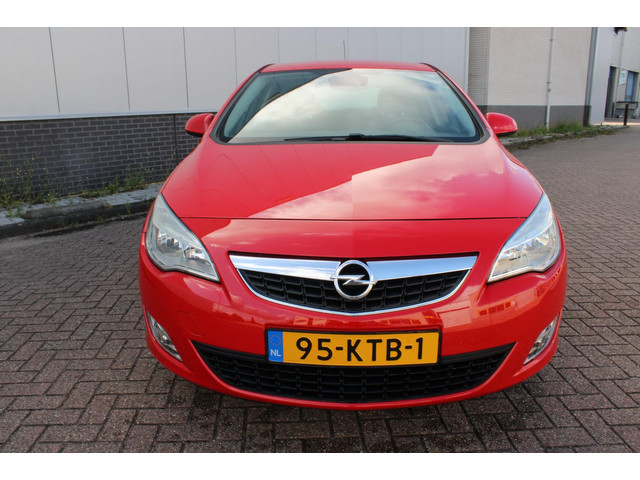 Foto 5 van Opel Astra 1.6 Edition
