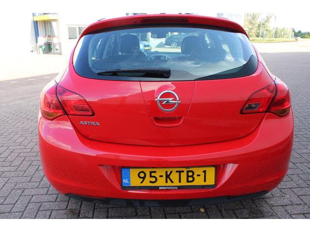 Foto 4 van Opel Astra 1.6 Edition
