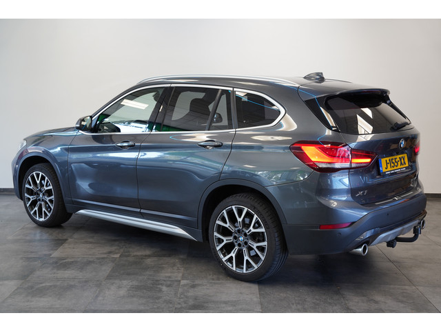 Foto 8 van BMW X1 sDrive20i Executive Edition Cruise/Climate Head- UP NAP Trekhaak!