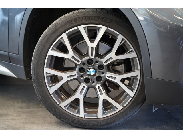 Foto 7 van BMW X1 sDrive20i Executive Edition Cruise/Climate Head- UP NAP Trekhaak!