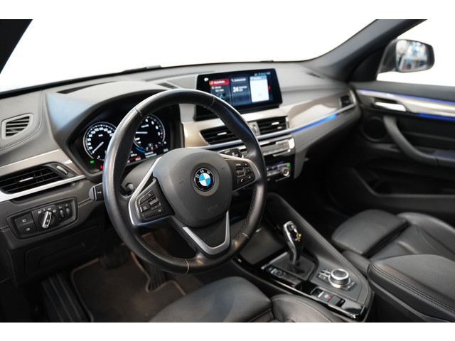 Foto 6 van BMW X1 sDrive20i Executive Edition Cruise/Climate Head- UP NAP Trekhaak!