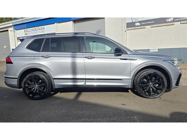 Foto 6 van Volkswagen Tiguan Allspace 1.5 TSI R-Line Business+ 7p.|Pan.dak|Btw Auto|
