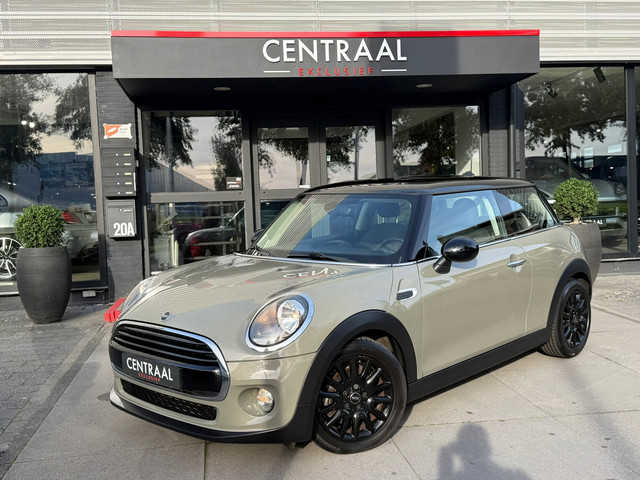 Foto 9 van Mini 3-Deurs 1.5 Cooper Pepper Autom|Carplay|Origineel-NL|Navi|PDC|136PK|Cruisecontrol