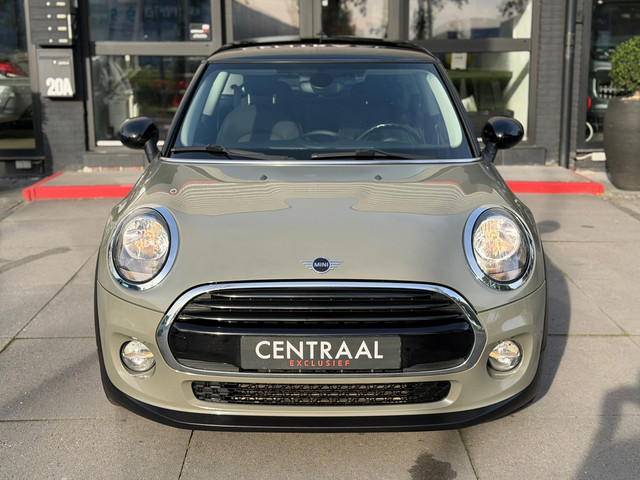 Foto 10 van Mini 3-Deurs 1.5 Cooper Pepper Autom|Carplay|Origineel-NL|Navi|PDC|136PK|Cruisecontrol