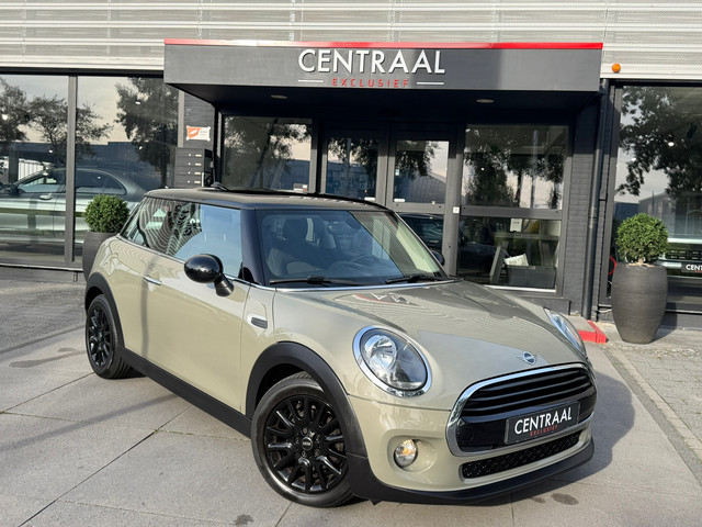 Foto 4 van Mini 3-Deurs 1.5 Cooper Pepper Autom|Carplay|Origineel-NL|Navi|PDC|136PK|Cruisecontrol