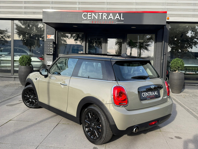 Foto 5 van Mini 3-Deurs 1.5 Cooper Pepper Autom|Carplay|Origineel-NL|Navi|PDC|136PK|Cruisecontrol