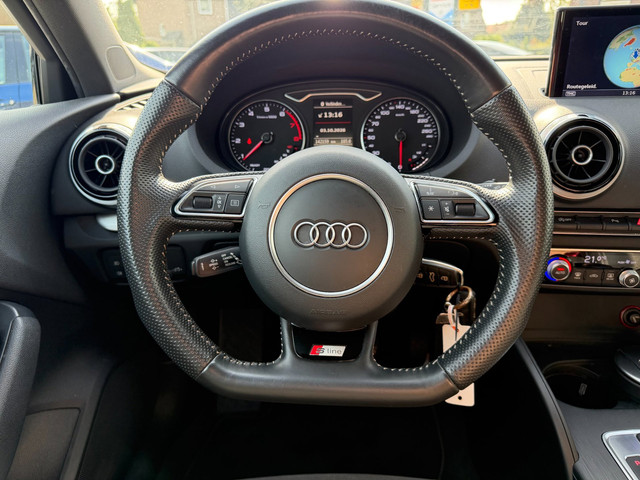 Foto 10 van Audi A3 Sportback 1.4 TFSI Ambiente Pro Line plus