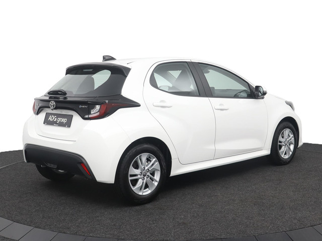 Foto 9 van Toyota Yaris 1.5 Hybrid 115 Active  | Nieuwe Auto | 10 jaar Garantie |