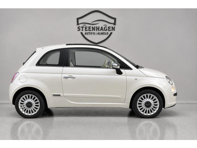 Foto 6 van Fiat 500 1.2 Lounge panoramadak
