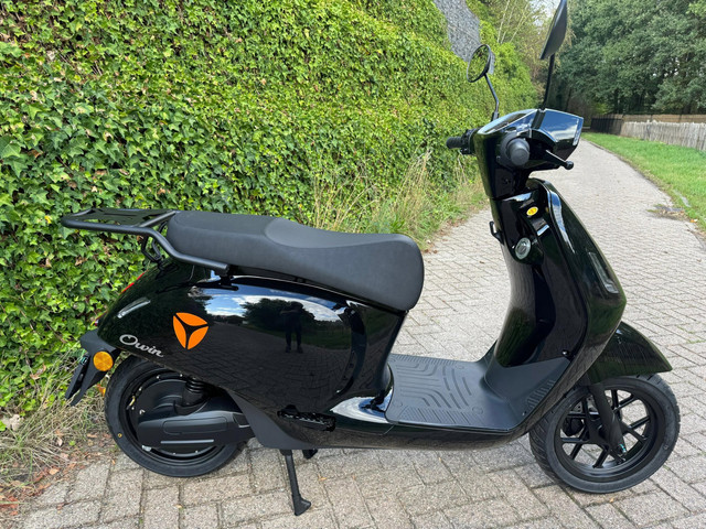 Foto 5 van Yadea Owin 25-45km Electrische Scooter NIEUW STIJLVOL BETAAL