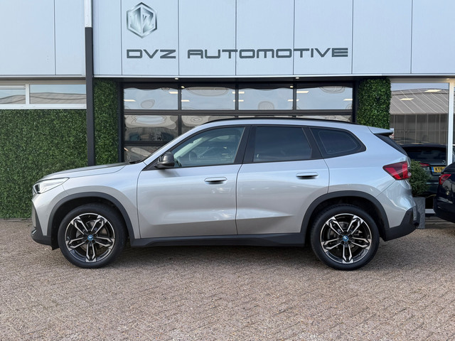 Foto 8 van BMW X1 SDrive18i 136PK Aut. | Camera | Carplay | 19" M-Sport | Dealer Ond.