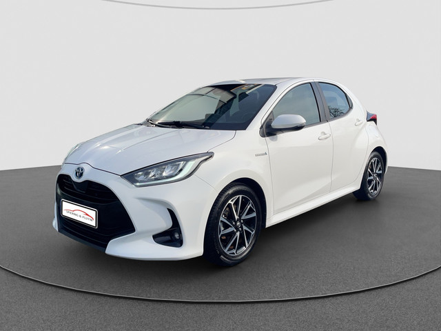 Toyota Yaris 1.5 Hybrid First Edition Keyless start | LMV | Navi