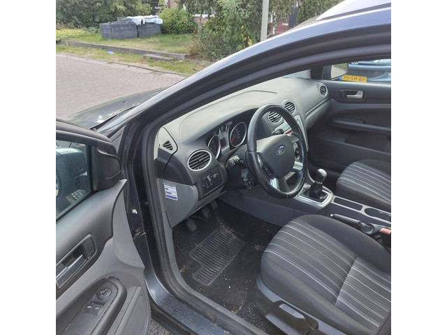 Ford Focus Wagon 1.6 Trend met Nieuwe APK