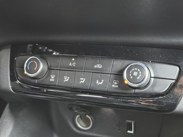 Opel Corsa 1.2 Edition Inclusief Afleveringskosten