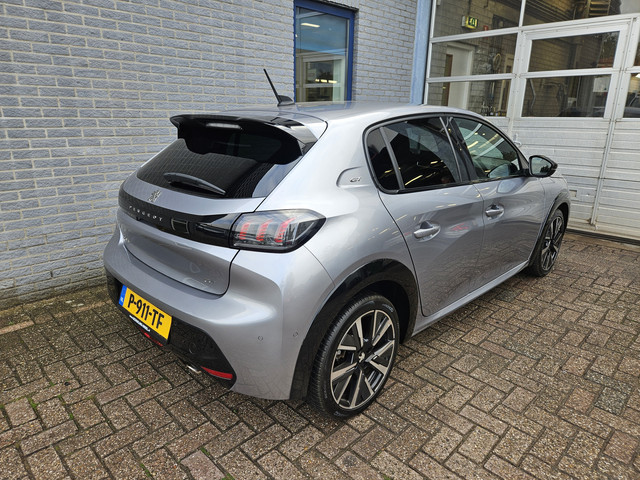 Foto 9 van Peugeot 208 1.2 PureTech GT Pack Inclusief Afleveringskosten