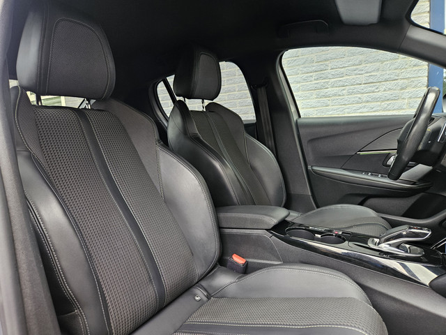 Foto 8 van Peugeot 208 1.2 PureTech GT Pack Inclusief Afleveringskosten