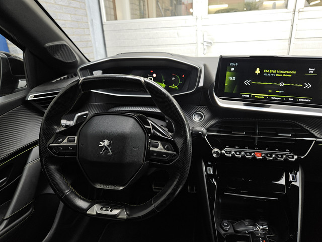 Foto 6 van Peugeot 208 1.2 PureTech GT Pack Inclusief Afleveringskosten