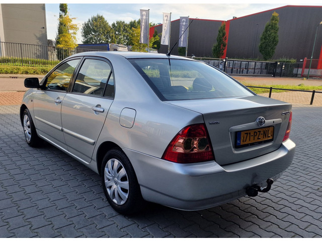 Foto 9 van Toyota Corolla 1.6 VVT-i Linea Terra AIRCO IJSKOUD 2 X SLEUTELS