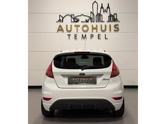 Foto 7 van Ford Fiesta 1.25 Trend Airco Climate Elektrische Ramen 15Inch