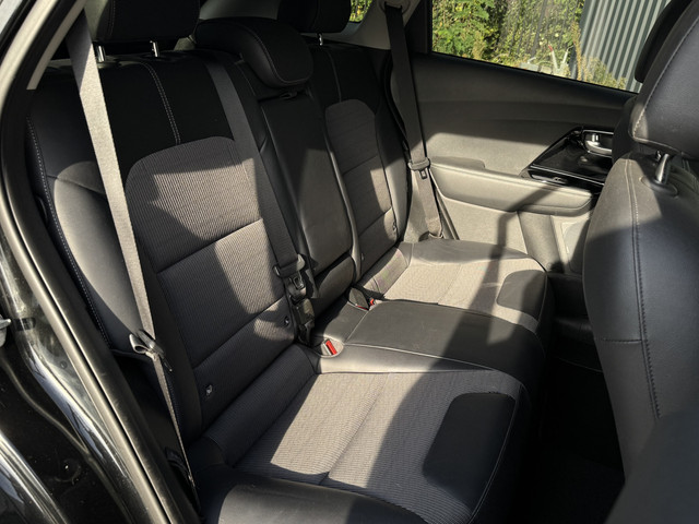 Foto 6 van Kia Niro 1.6 GDi Hybrid Edition 1e eigenaar, Trekhaak, Panoramadak