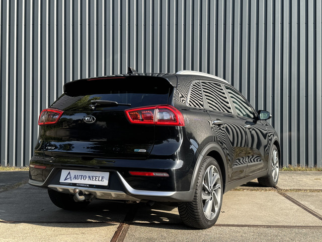 Foto 5 van Kia Niro 1.6 GDi Hybrid Edition 1e eigenaar, Trekhaak, Panoramadak