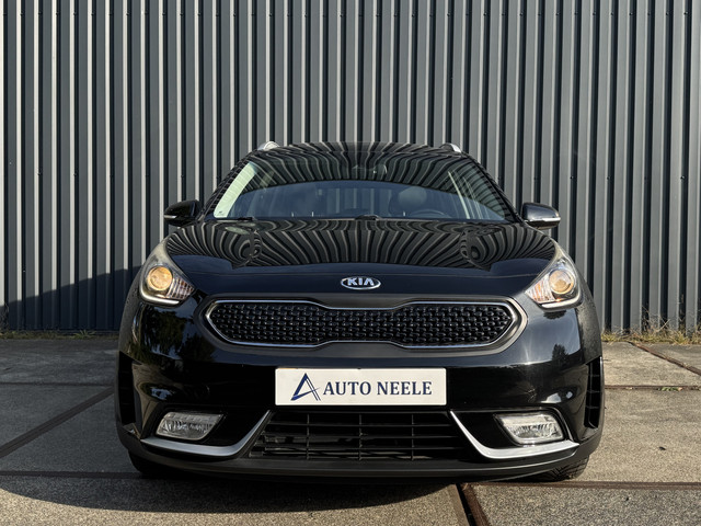Foto 2 van Kia Niro 1.6 GDi Hybrid Edition 1e eigenaar, Trekhaak, Panoramadak