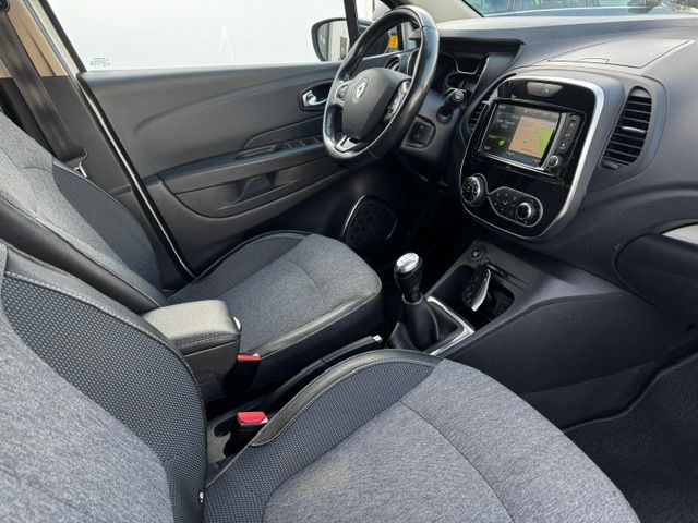 Foto 9 van Renault Captur 0.9 TCe Intens Airco/ECC,Navigatie,Camera