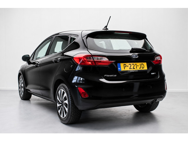 Foto 5 van Ford Fiesta 1.0 EcoBoost 125PK Hybrid Titanium NL-auto [ Carplay LED Draadloze Telefoonlader Parkeer
