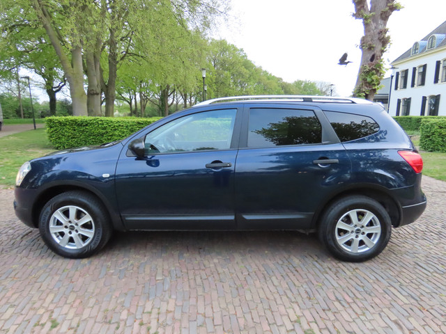 Foto 10 van Nissan QASHQAI+2 1.6 Visia 7 Persoons Airco Navigatie Panoramadak Achteruitrijcamera Lm Velgen Trekh