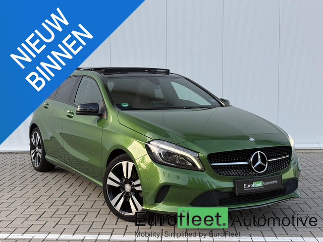 Foto 31 van Mercedes-Benz A-klasse A 160 Urban Exclusive | Night Package  | Panorama | Lederen bekleding